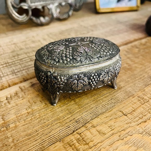 Vintage Other - VTG Silver trinket box